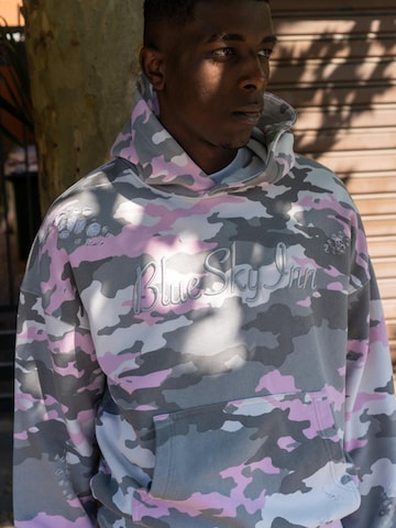 Sweat-shirt 'Camo' BLUE SKY INN en rose