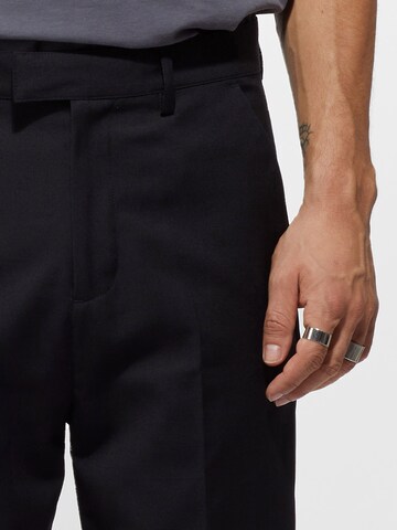 Young Poets Tapered Trousers with creases 'Toni' in Black