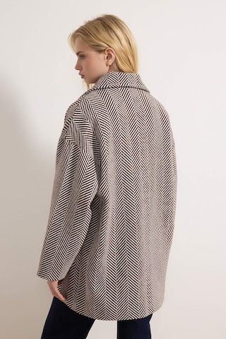 Trendyol Between-Seasons Coat in Grey