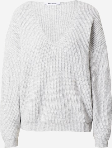 ABOUT YOU Sweater 'Nuria' in Grey: front