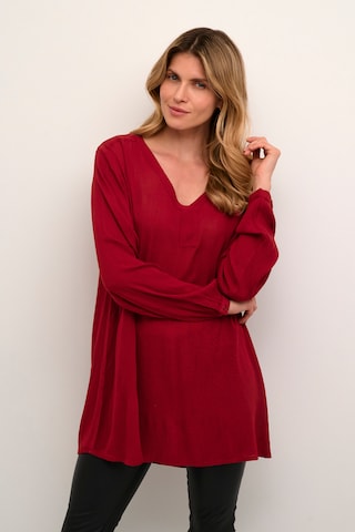 KAFFE CURVE Tunic 'Amber' in Red: front