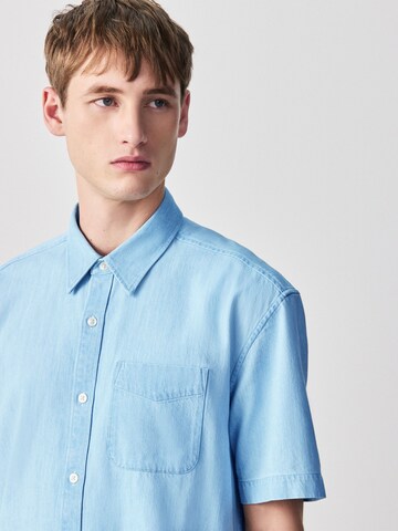 Next Regular Fit Paita värissä sininen
