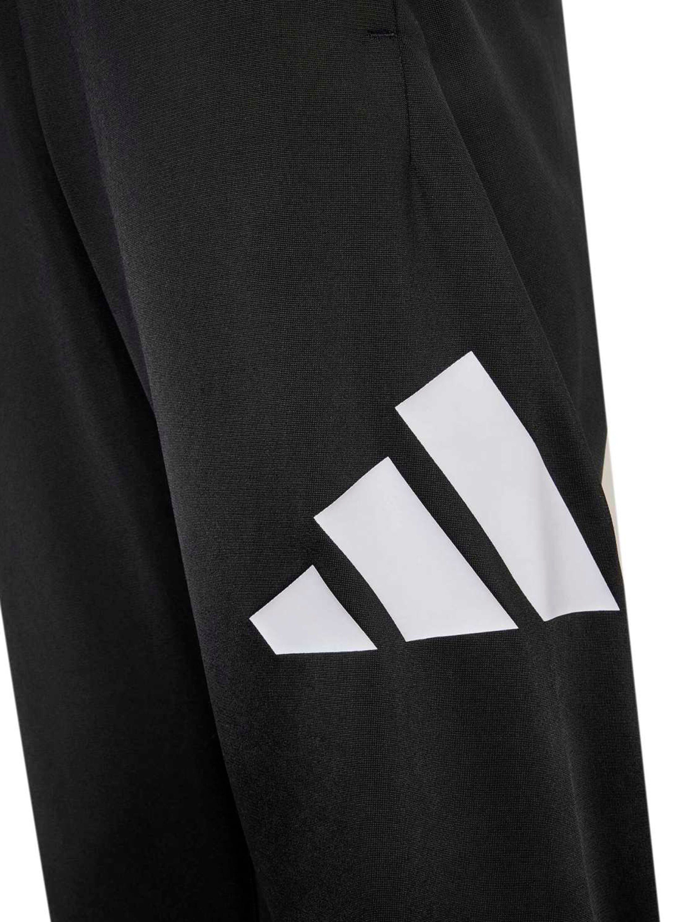 ADIDAS SPORTSWEAR Tréningruha 'Essentials' - piros