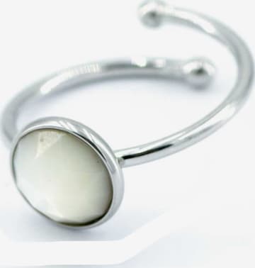 Sergio Engel Ring 'Beach Ring 01 Edelstahlring mit Naturstein-Cabouchon' in Weiß: Vorderseite