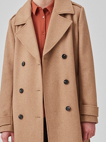 modström Between-Seasons Coat 'Shay' in Brown