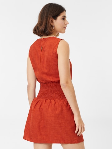 Robe Trendyol en rouge