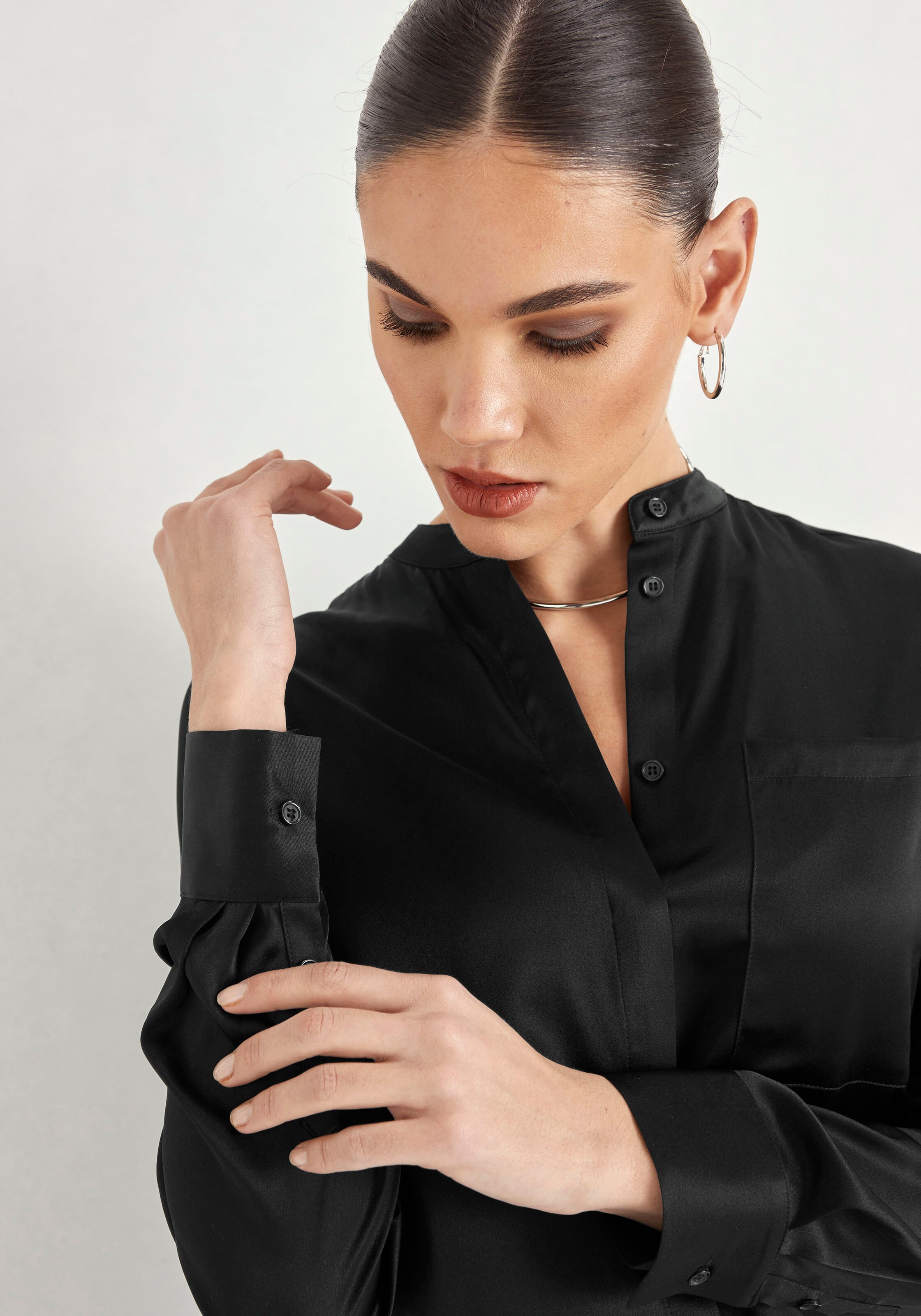 HECHTER PARIS Bluse in Schwarz | ABOUT YOU