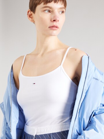 Tommy Jeans Top 'ESSENTIAL' in Zwart