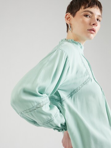 AÉROPOSTALE Blouse in Green