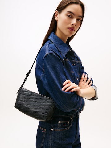 Tommy Jeans - Bolso de hombro 'MUST' en negro