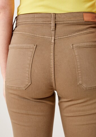 s.Oliver Slimfit Jeans 'Beverly' in Braun