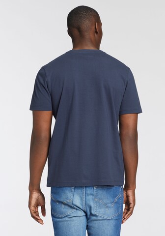 Man's World T-Shirt in Blau