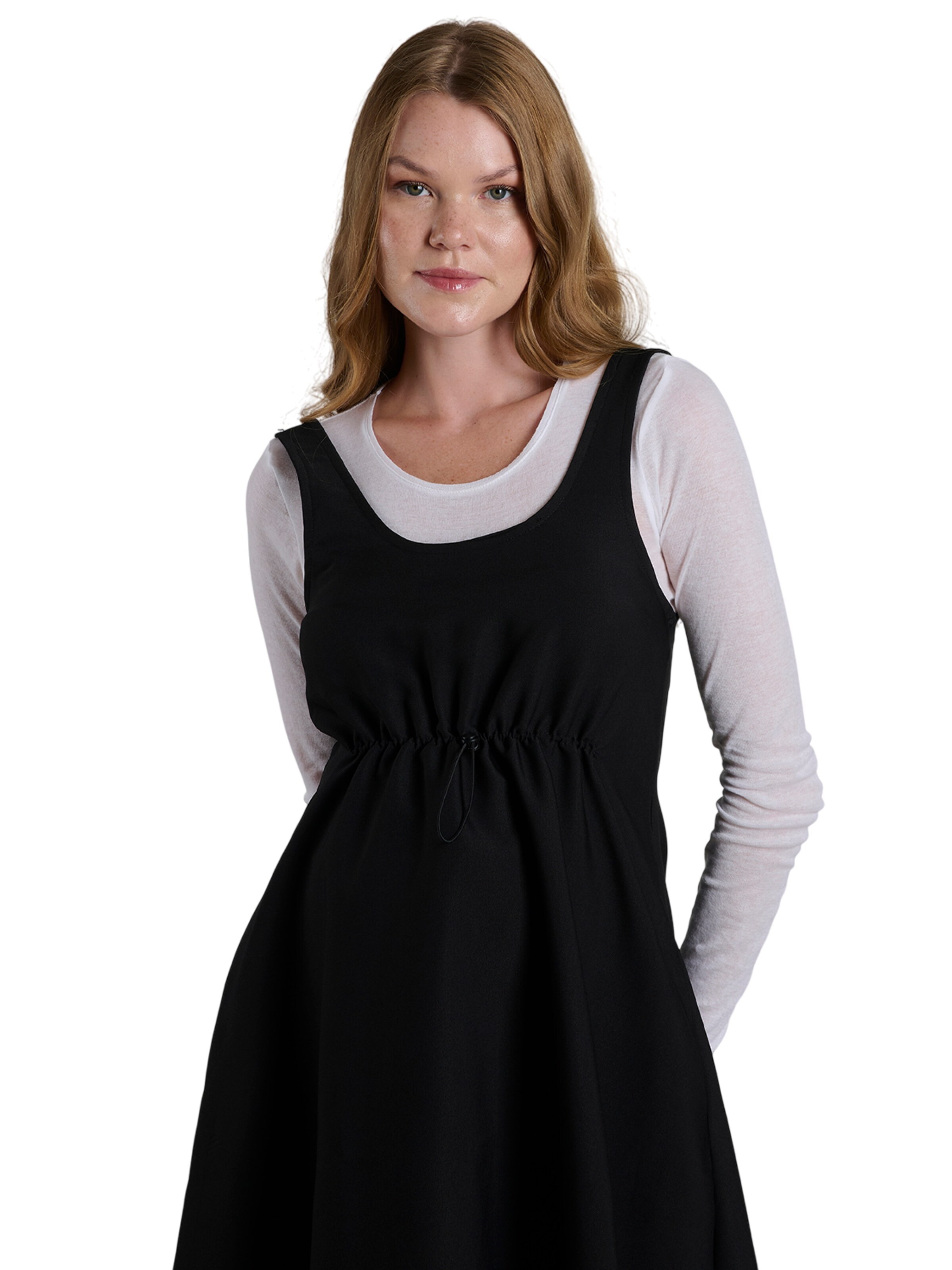 LYN MAMA Dress in Black