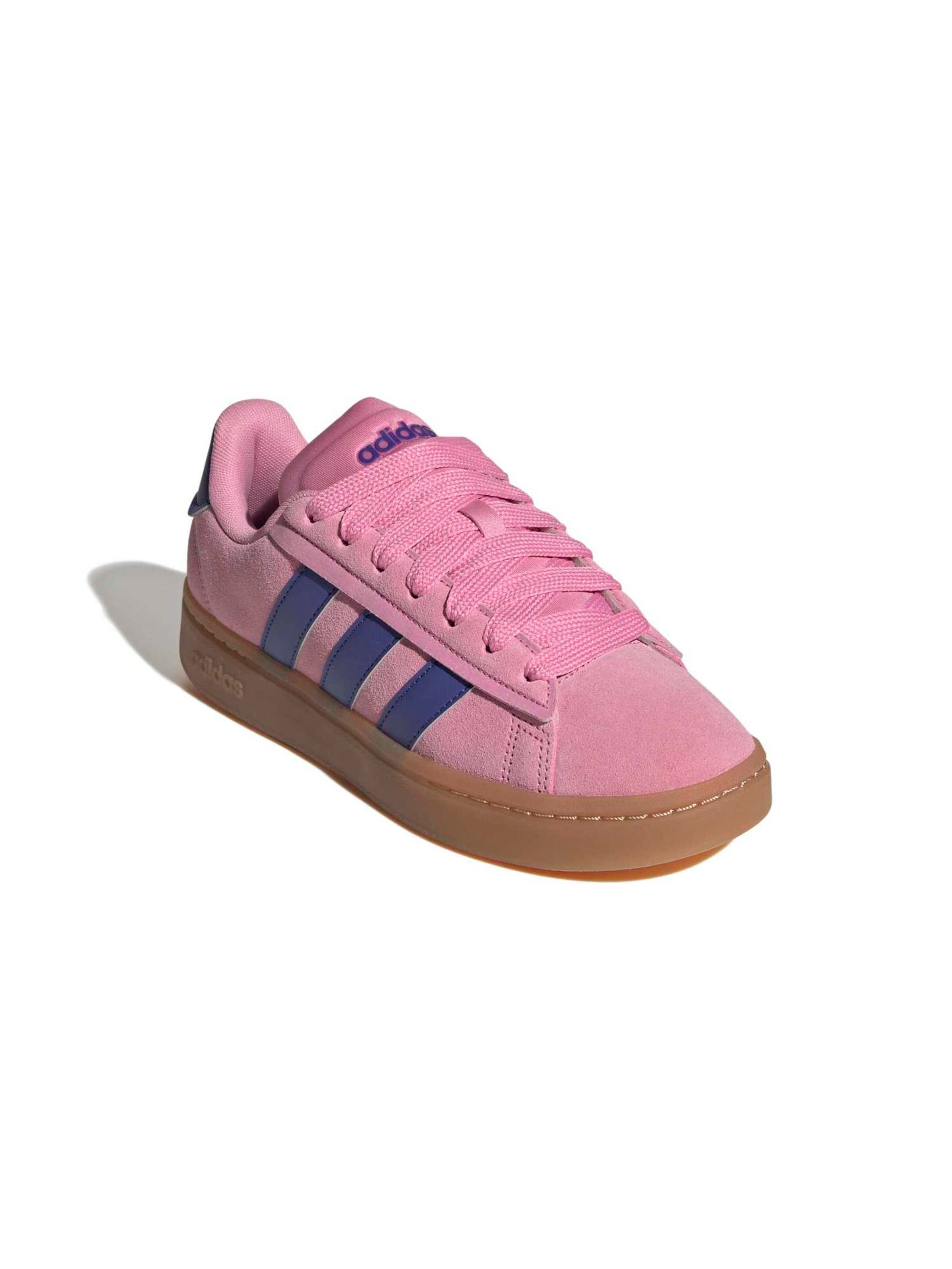 ADIDAS PERFORMANCE Ниски маратонки 'GRAND COURT ALPHA 00s' в червено: отпред