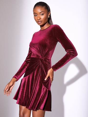 Lipsy Jurk in Rood: voorkant