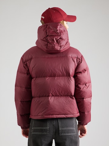 Calvin Klein Jeans Zimní bunda 'Essential' – červená
