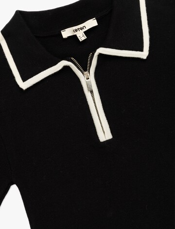 Koton Poloshirt in Schwarz