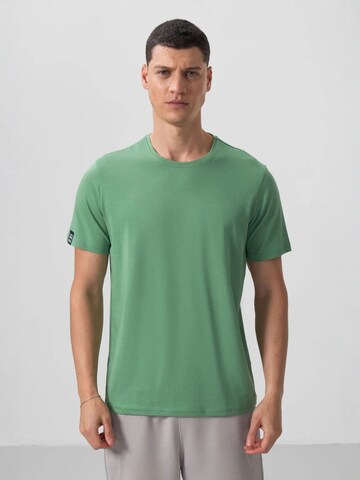Tommy Life T-Shirts in Grün: Vorderseite
