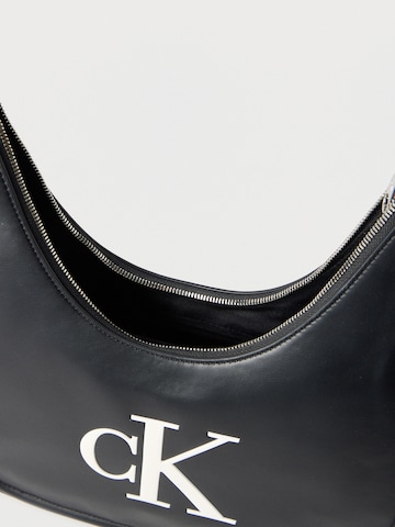 Calvin Klein Válltáskák - fekete