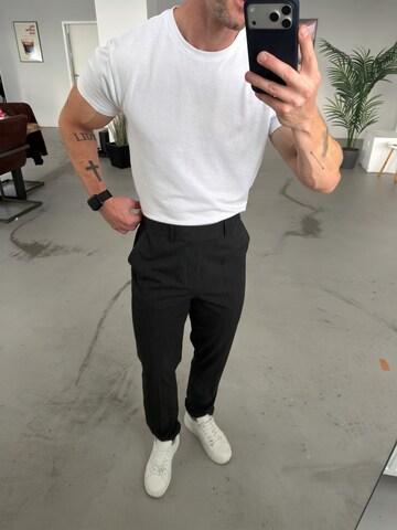 DAN FOX APPAREL Loosefit Bukser med fals 'Alper' i grå