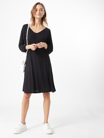 Robe ESPRIT en noir