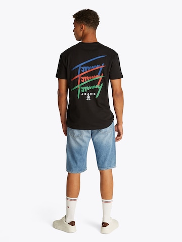 Tommy Jeans T-Shirt in Schwarz: Vorderseite