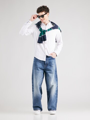 Coupe regular Chemise 'Johan Diego' Kronstadt en blanc