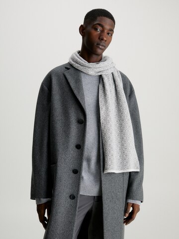 Calvin Klein Scarf in Grey: front