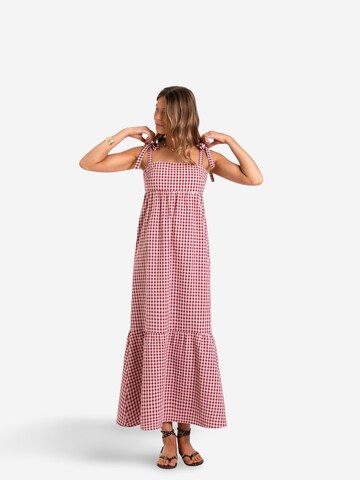 Robe THE-ARE en rouge
