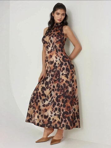 Hiccup Evening Dress in Brown