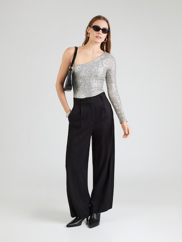 Shirtbody 'Dana' ABOUT YOU en gris