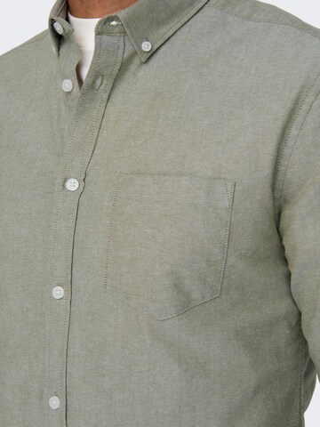 Only & Sons Regular fit Button Up Shirt 'ONSAlvaro' in Green
