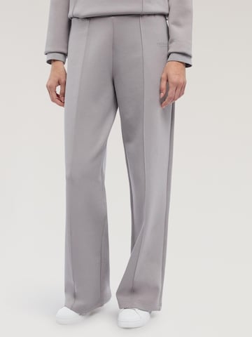 Wide Leg Pantalon Trussardi en gris