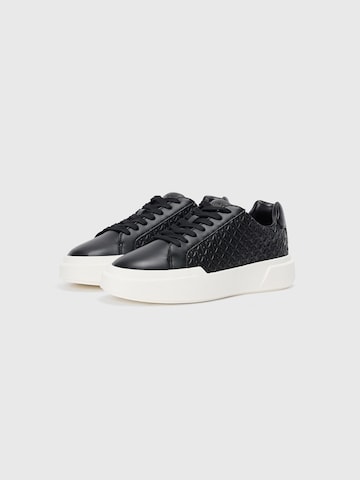 Sneaker bassa di Calvin Klein in nero