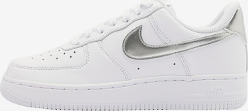 Nike Sportswear Matalavartiset tennarit 'Air Force 1 '07 SE' värissä valkoinen: etupuoli