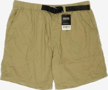 LEVI'S ® Shorts in 34 in Beige: front