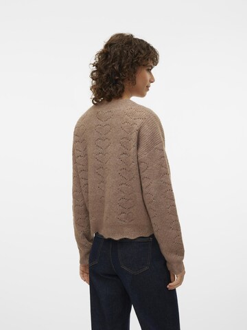 VERO MODA Sweater 'HEARTS' in Brown
