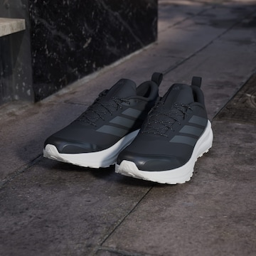 ADIDAS PERFORMANCE Bežecká obuv 'Runfalcon 6' - Čierna