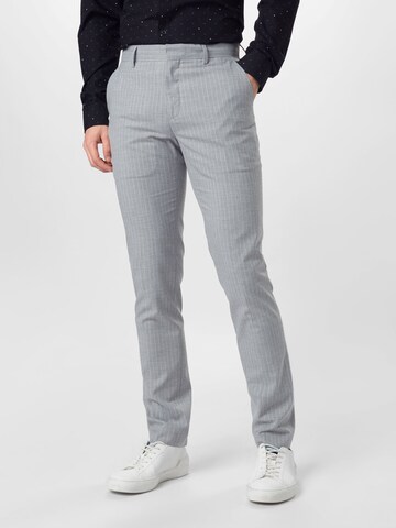 Coupe slim Pantalon 'Pehrson' Casual Friday en gris : devant