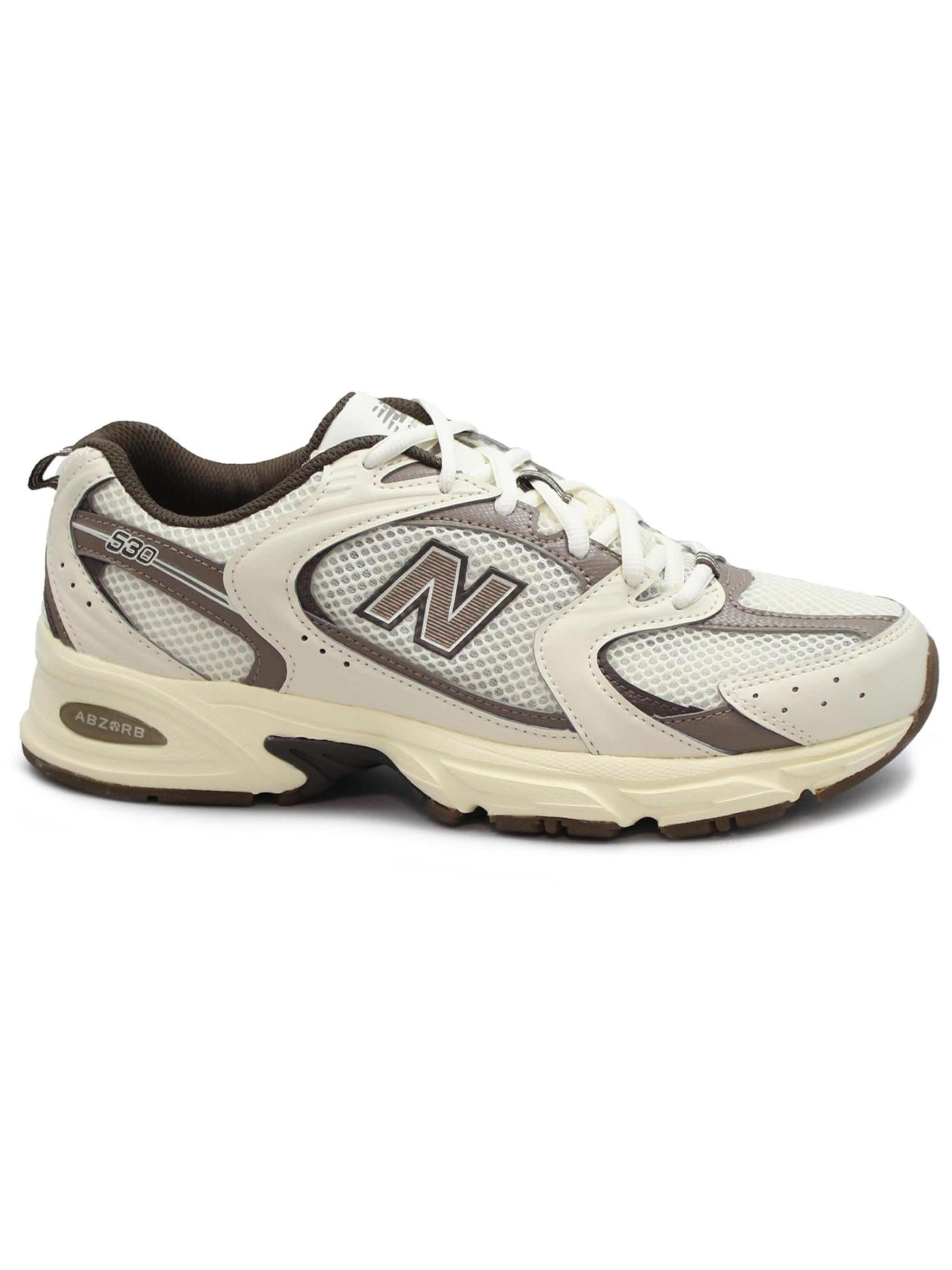 new balance Sneakers in Beige: front