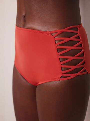 Penti Bikini bottom in Red: front
