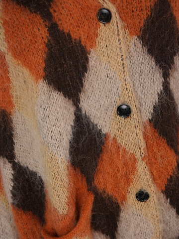 yoligex - Jersey 'V-neck Argyle Knit Cardigan - Orange' en naranja