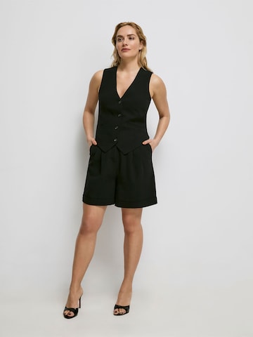 ABOUT YOU x Iconic by Tatiana Kucharova Loose fit Pleat-Front Pants in Black
