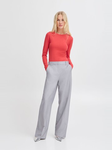 b.young Shirt 'Pamila' in Red