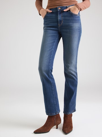 GUESS Slim fit Jeans in Blue: front