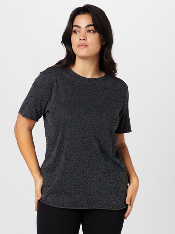 T-shirt ONLY Carmakoma en gris : devant