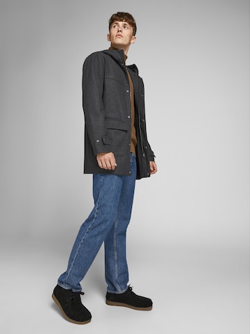 Manteau mi-saison 'Felix' JACK & JONES en gris