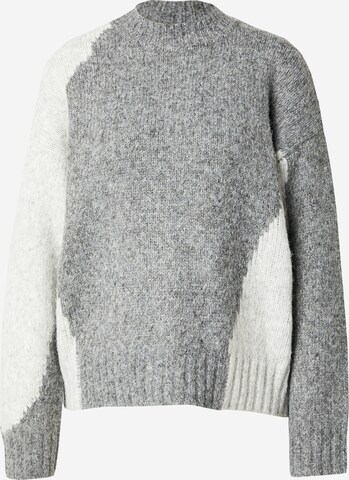 TOPSHOP Sweater in Grey: front