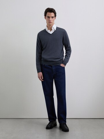 Scalpers Свитер в Серый: спереди