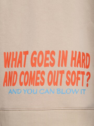 King Kerosin Sweatshirt 'Bubble Gum' in Beige